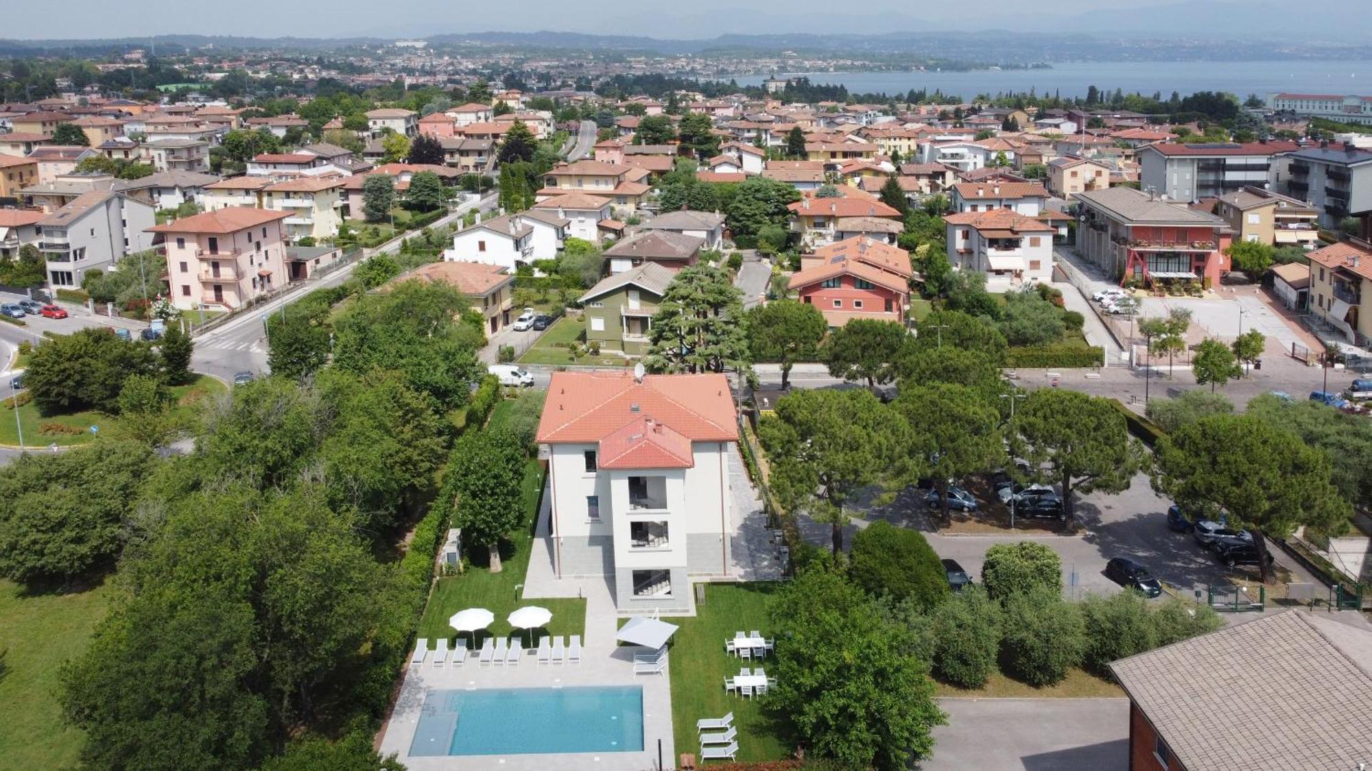 Caterina By Wonderful Italy * Desenzano del Garda