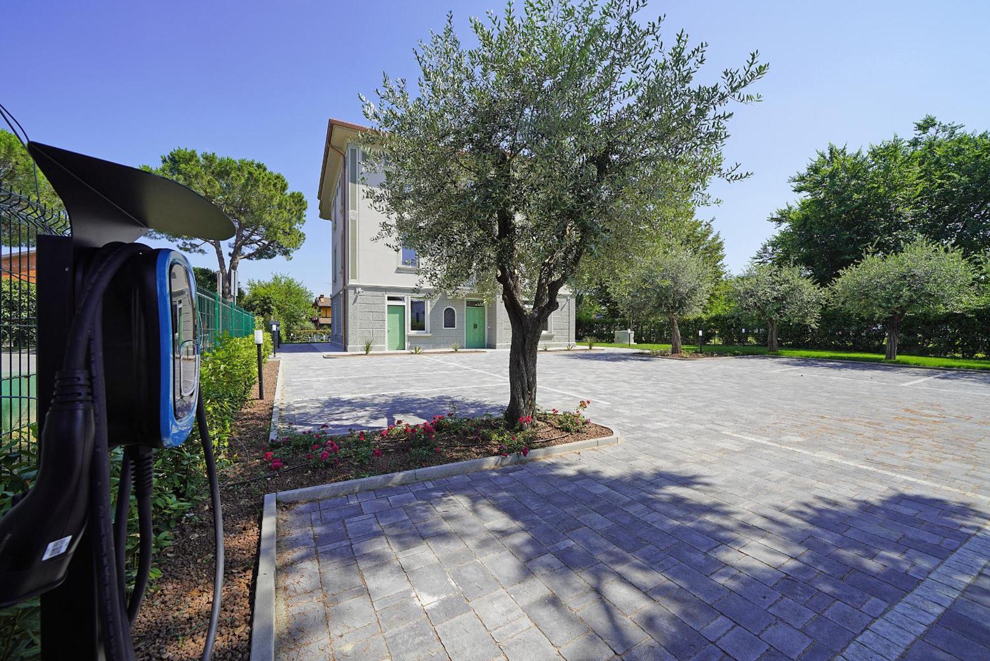 Caterina By Wonderful Italy * Desenzano del Garda